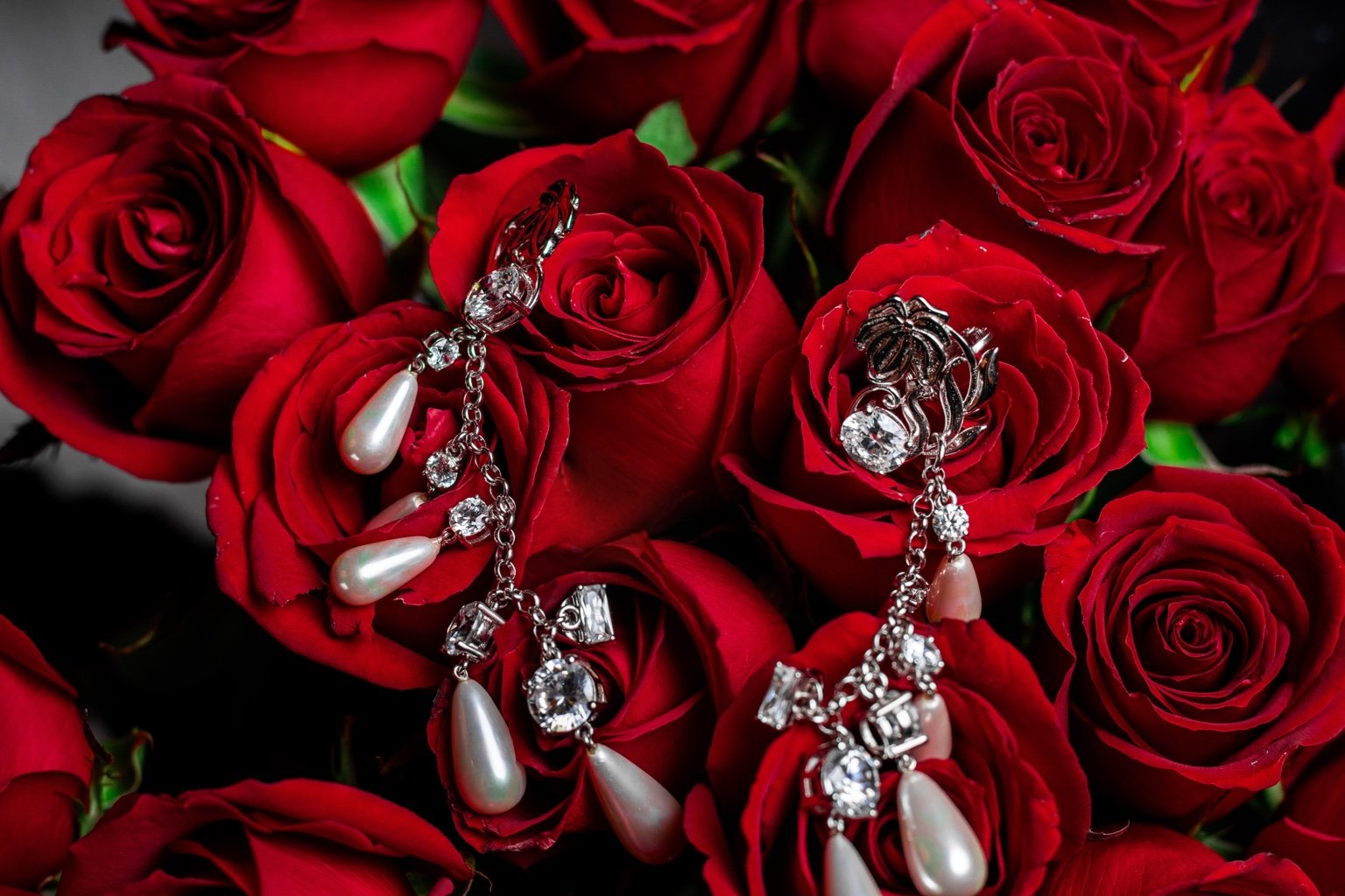 Cadenza Pearl Dual-Anchor Earrings